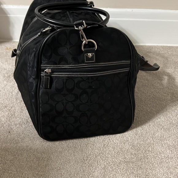 COACH BLACK TRAVEL DUFFEL BAG - Picture 16 of 16